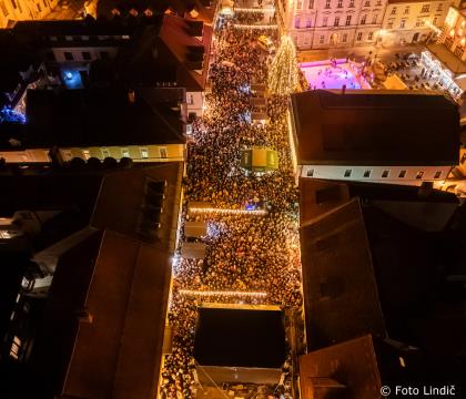 Ena in edina - Nina, Nina, Nina je v Kamnik privabila rekordno število obiskovalcev (24)